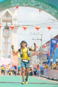 BIB: 5900
                            <button type="button" onclick="openModal(21761589)" class="btn btn-primary btn-sm float-right btn-popup" data-toggle="modal" data-target=".modal-high-quality">
                        <i class="fas fa-shopping-cart"></i> Add to Cart
                    </button>
                                            <button type="button" onclick="isThisMe(21761589, true)" class="btn btn-success btn-sm float-right btn-popup btn-isme hidden" data-toggle="tooltip" data-placement="bottom" title="นี่คือรูปของคุณใช่ไหม คลิกที่นี่เพื่อเอาเข้าอัลบั้ม">
                        <i class="fas fa-plus"></i> Add to album
                    </button>
                    <button type="button" onclick="isThisMe(21761589, false)" class="btn btn-warning btn-sm float-right btn-popup btn-isnotme hidden">
                        <i class="fas fa-ban"></i> Remove from album
                    </button>